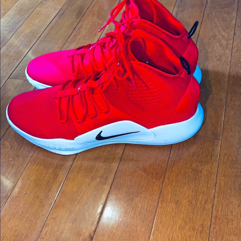 New Men’s Nike Red/White Hyper Dunks Size 18